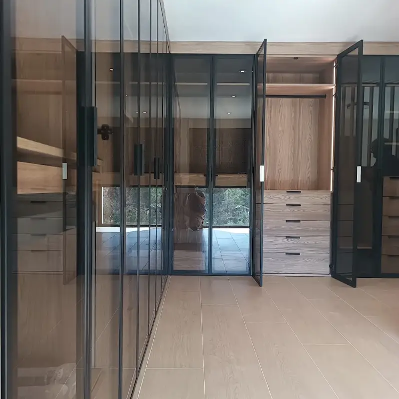 Proyectos para comercios y establecimientos - Carpintería Sánchez Beneyto